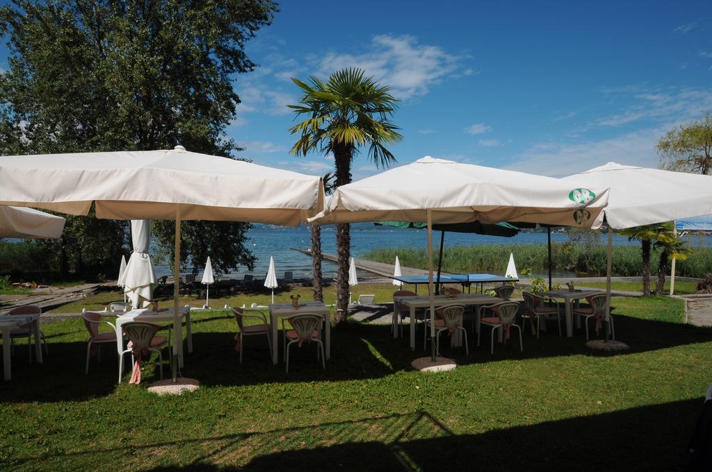 Conca Azzurra Wellness & Beauty Hotel Ranco Bagian luar foto