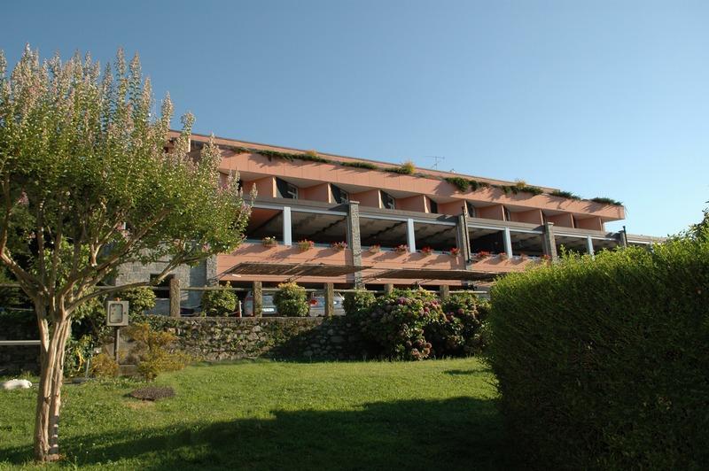 Conca Azzurra Wellness & Beauty Hotel Ranco Bagian luar foto